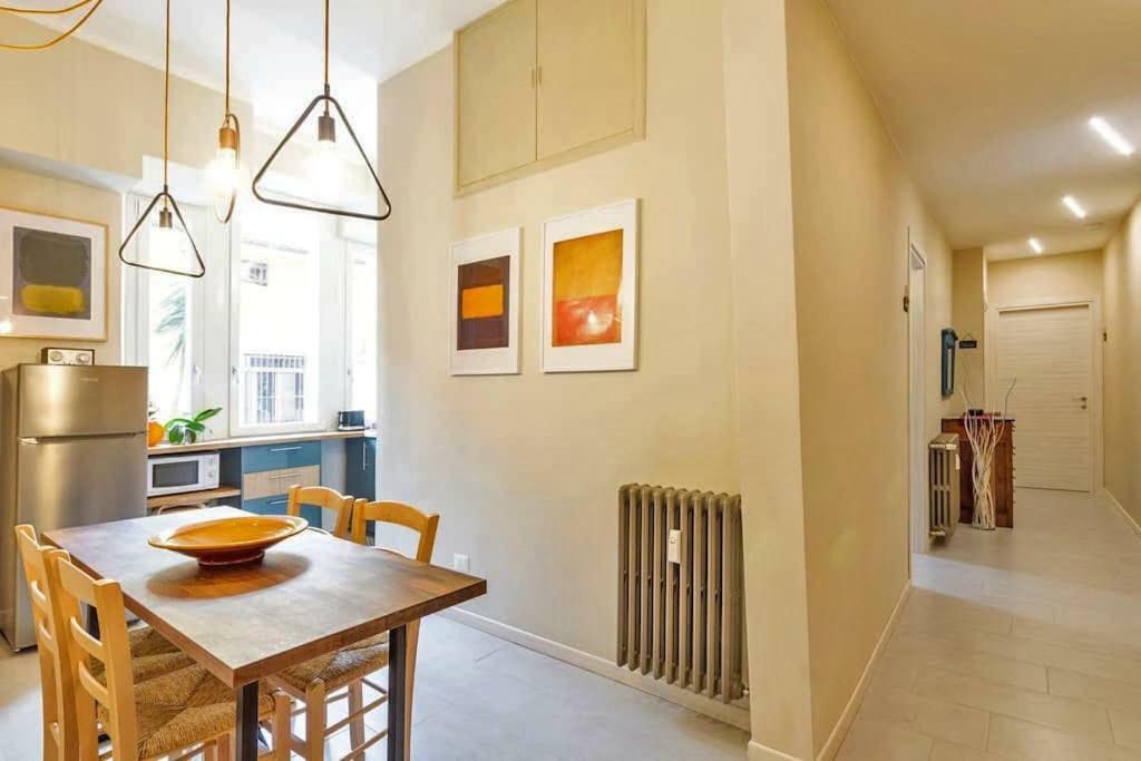 Paola Guest House ローマ エクステリア 写真